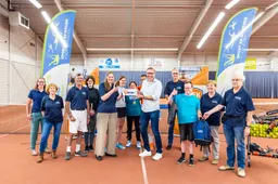 260616_uitreikingcertificaatwaag CDe Waag