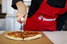 italianen hoeven pizzas van dominos niet pizzamaker vertrekt1660043299