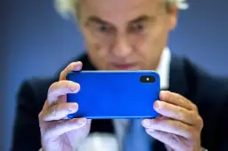 ook twitteraccount geert wilders lijkt te zijn gehackt1594864832