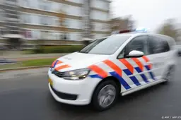 spookrijder op vlucht voor politie springt water in en verdwijnt1703511665