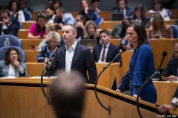 anp170625185 1