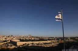 anp050725113 1