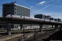 anp010825107 1