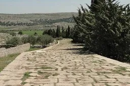 1024px-ancient_roman_road_of_tall_aqibrin
