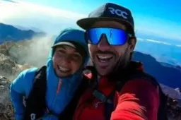 00094814172ad5cb751a2e9a2dfe36a1