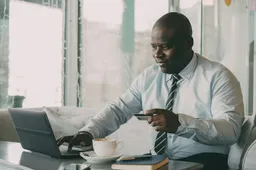 vitaly-gariev-Vkh7GC3lN8w-unsplash