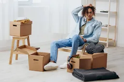 shutterstock_2142221927