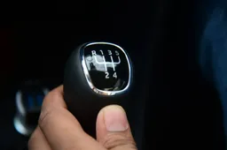 149987633_m