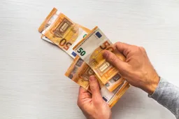165357693_m