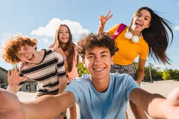 shutterstock_2508547163