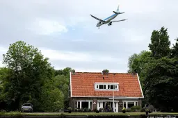 anp230926102 1