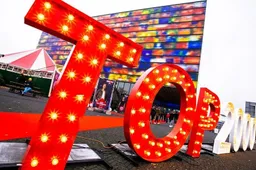 1280px top 2000 letters cc by 4