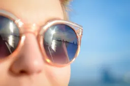 sunglasses-1209619-960-720