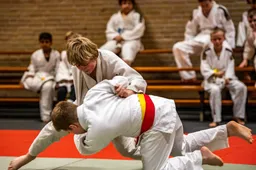 ruinen-jigoro-kano-77-liggend