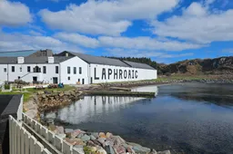 laphroaig distillery
