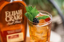Elijah Craig Summer Buck cocktail