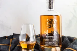 Slanj whisky