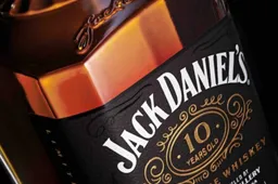 Jack Daniels 10 YO whiskey