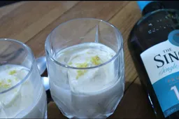 caledonian-cream-dessert