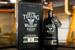 Teeling Rising Reserve 4 whiskey