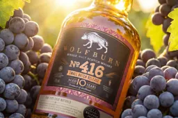 Wolfburn Small Batch Series 416 whisky close-up