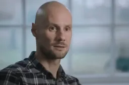 Schermopname_20-3-2026_12836_www.youtube.com