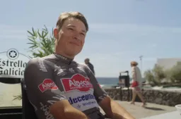 Schermopname_26-3-2026_11141_www.youtube.com