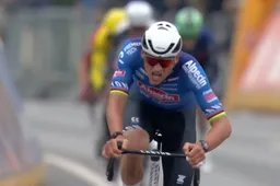 Schermopname_29-3-2026_125346_www.youtube.com