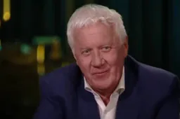 Schermopname_12-4-2026_105259_www.youtube.com