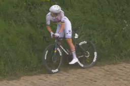 Schermopname_16-4-2026_92134_www.youtube.com