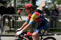 Schermopname_17-4-2026_15478_www.youtube.com