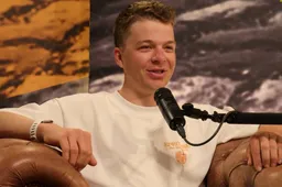 Schermopname_17-4-2026_92342_www.youtube.com