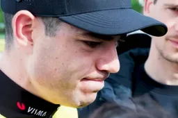 Schermopname_18-4-2026_222723_www.youtube.com