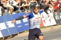 Schermopname_20-4-2026_8145_www.youtube.com