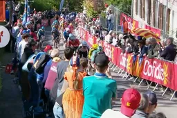 Schermopname_23-4-2026_231157_www.youtube.com