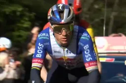 Schermopname_25-4-2026_104310_www.youtube.com