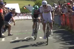 Schermopname_28-4-2026_174146_www.youtube.com