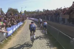 Schermopname_3-4-2026_91715_www.youtube.com