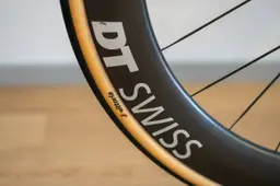 Wiel van een racefiets