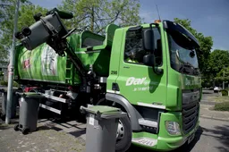 20210129 dar wagen leegt gft containers