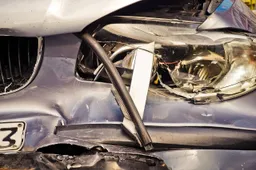 automobile-3734397_1280