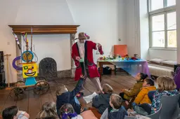 Professor Bombastix Kasteel Hernen