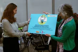 Fairtrade oorkonde uitreiking