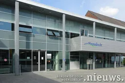 20200408_JKr_Hoo_Gemeentehuis_008b