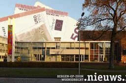 JKr_Hoo_Gemeentehuis_geld2