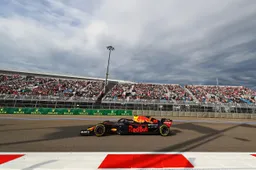 Kalff snapt wervelstart Verstappen: 'Middenveld reed op hypers'