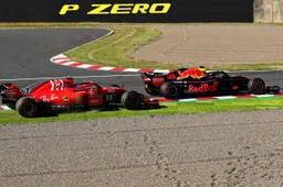 Raikkonen komt tot bedaren: 'Verstappen rijdt niet met opzet tegen anderen aan'