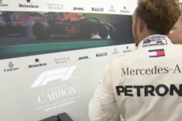 Video | Reactie Hamilton op crash Verstappen-Vettel: 'Sh*t...sh*t...sh*t'