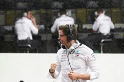 Wolff niet zeker van dominantie in 2019: 'De Honda-motor ziet er sterk uit'