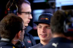 Verstappen weet niet waar Red Bull staat: 'Had net zo goed in hotel kunnen blijven'